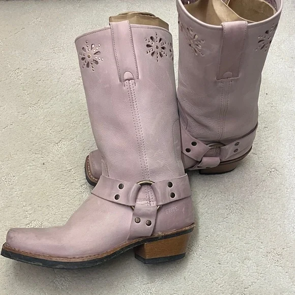 Frye Lilac/Pink Harness 12R Leather Heeled Boots - Picture 1 of 8